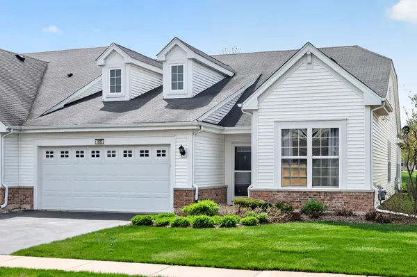 $365,000 | 1682 Francis Drive, Pingree Grove, IL 60140