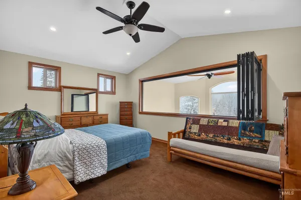 $935,000 | 210 South 2nd Street, Elk River, ID 83827