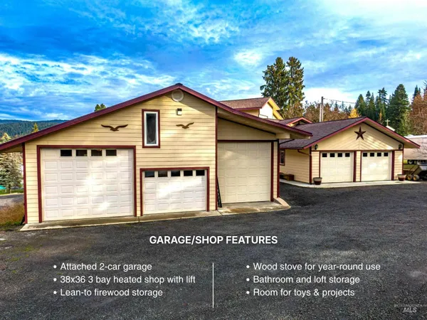 $935,000 | 210 South 2nd Street, Elk River, ID 83827
