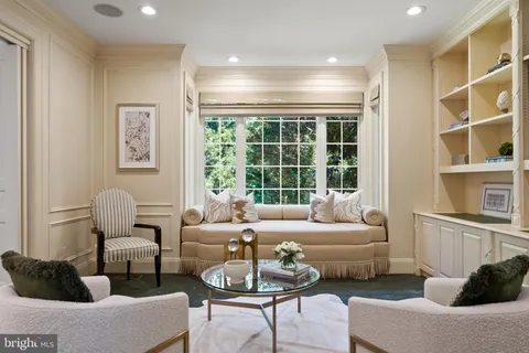 $2,850,000 | 7009 Loch Lomond Drive, Bethesda, MD 20817