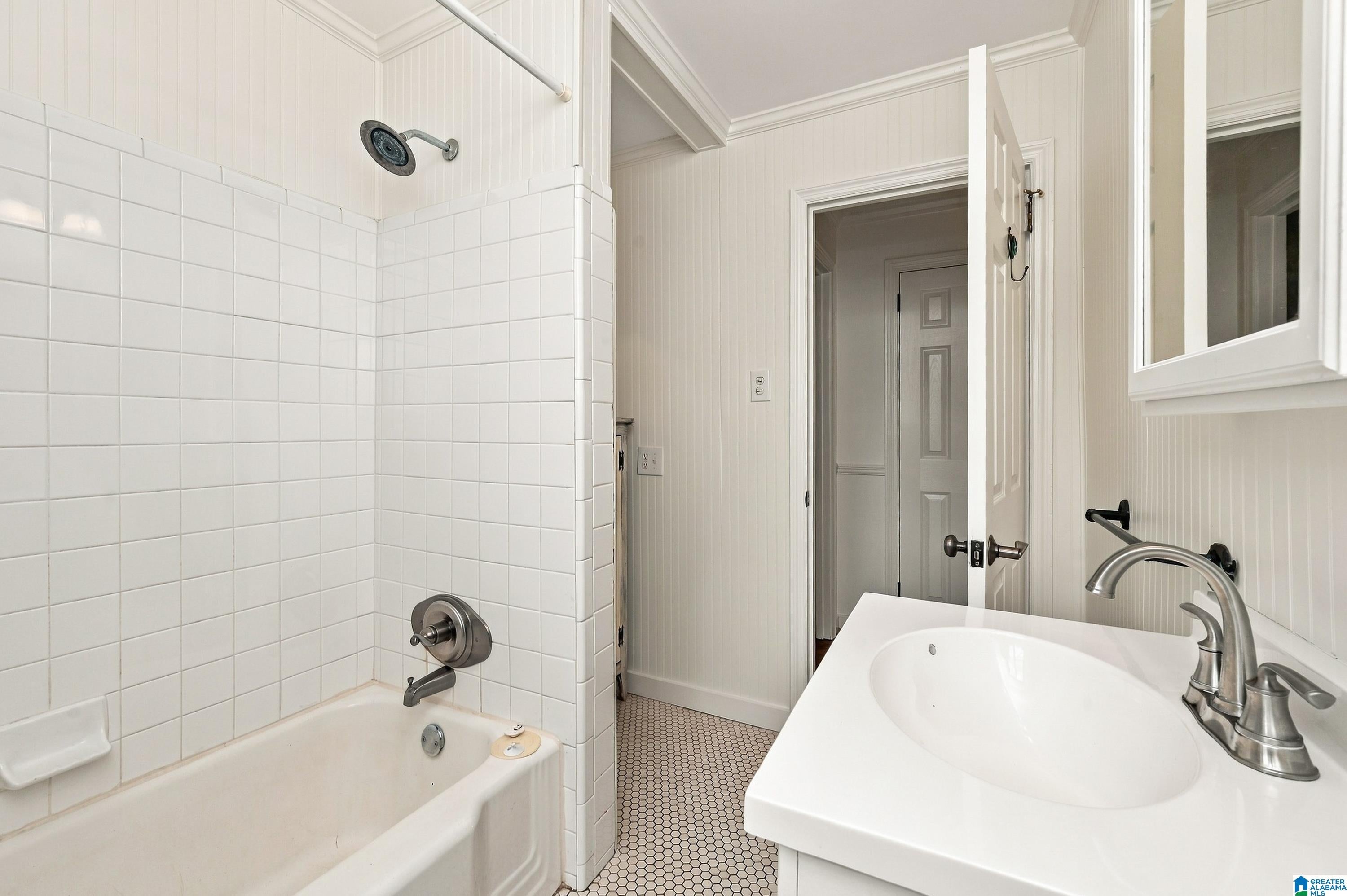 311 Shades Crest Road Hoover, AL 35226 - Photo 53 of 100 Gallery Image 53
