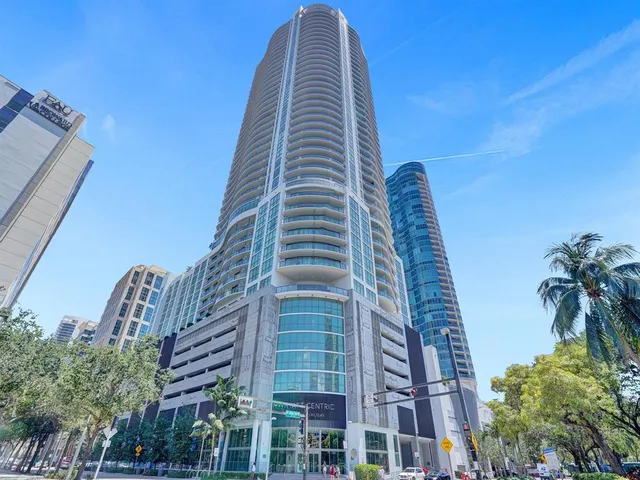 $12,000 | 100 East Las Olas Boulevard, Unit 2701, Fort Lauderdale, FL 33301