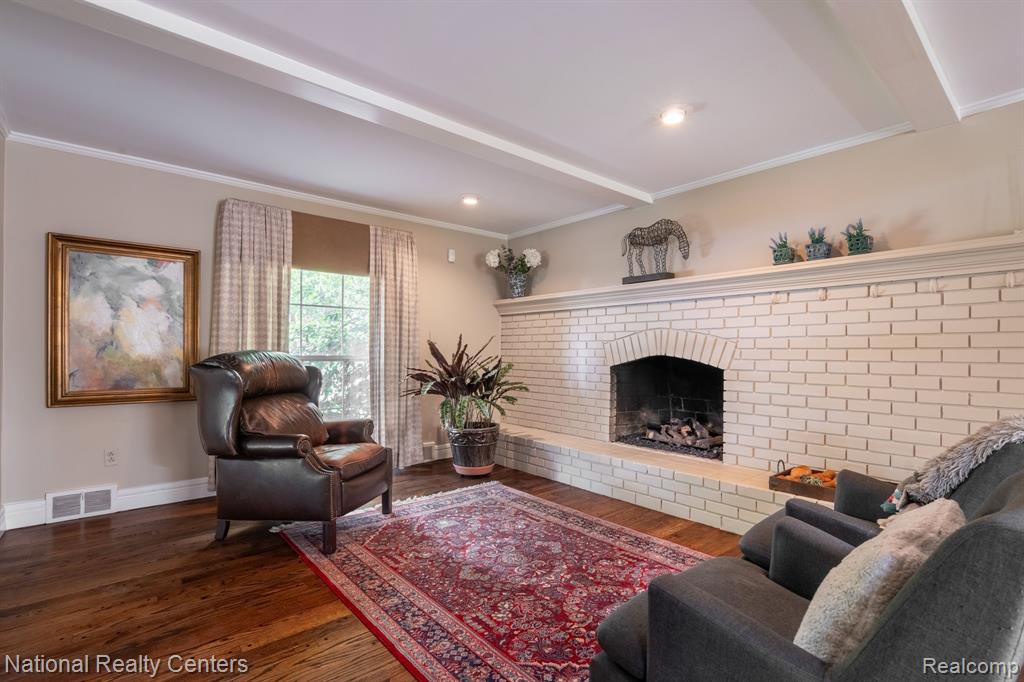 31467 Old Cannon Road Beverly Hills, MI 48025 - Photo 18 of 35