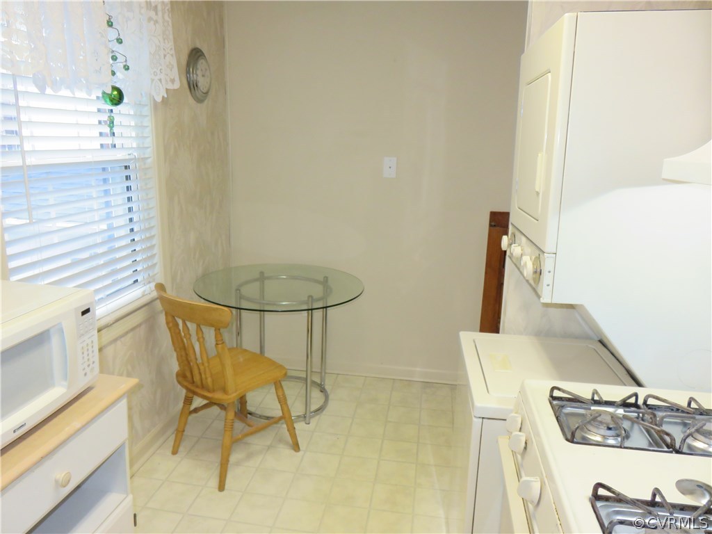 35 Waterfall Road, Unit 35 Henrico, VA 23228 - Photo 13 of 25 Gallery Image 13