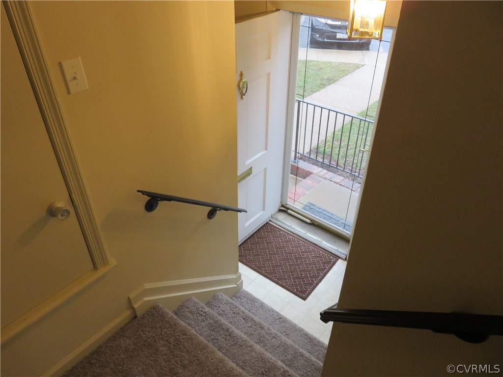 35 Waterfall Road, Unit 35 Henrico, VA 23228 - Photo 4 of 25 Gallery Image 4
