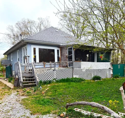 $60,000 | 315 West Furlong Street, Carrier Mills, IL 62917