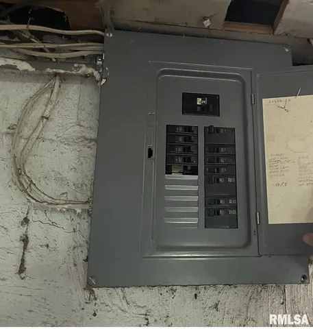 $60,000 | 315 West Furlong Street, Carrier Mills, IL 62917