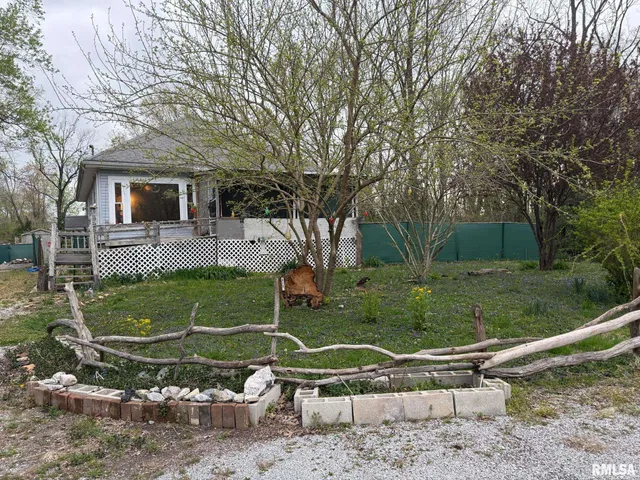 $60,000 | 315 West Furlong Street, Carrier Mills, IL 62917