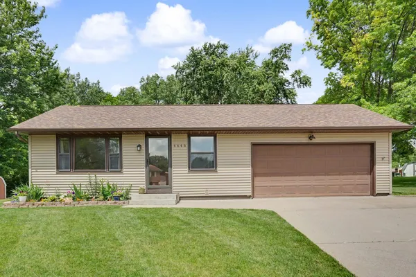 $255,000 | 4646 Madison Court, Davenport, IA 52806