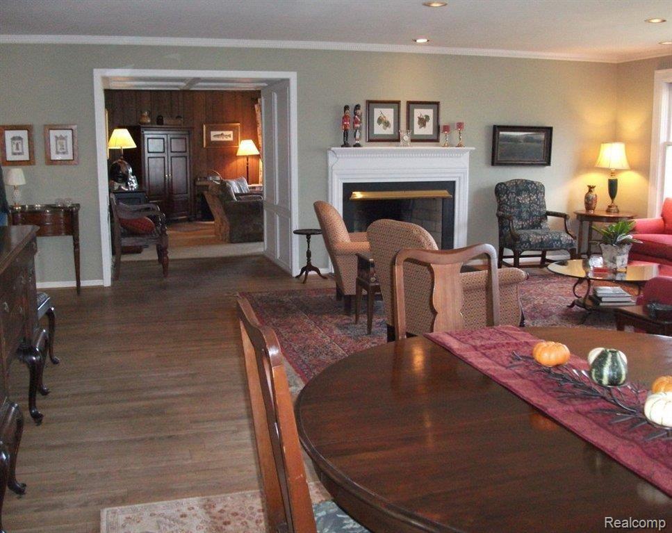 1251 Fox Chase Road Bloomfield Hills, MI 48301 - Photo 5 of 19 Dining Room View To Living Room