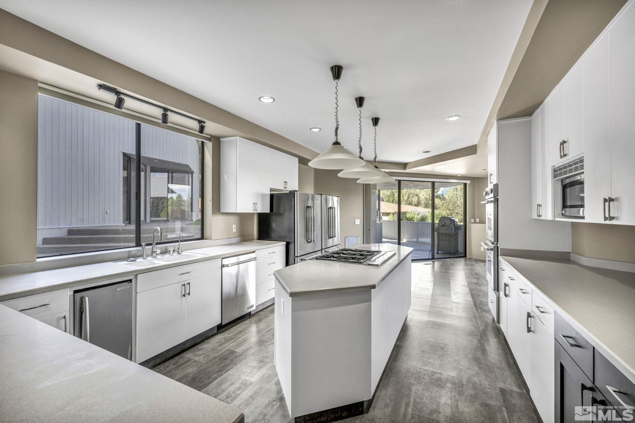 2115 Brooksboro Circle Reno, NV 89509 - Photo 4 of 40 Photo 4
