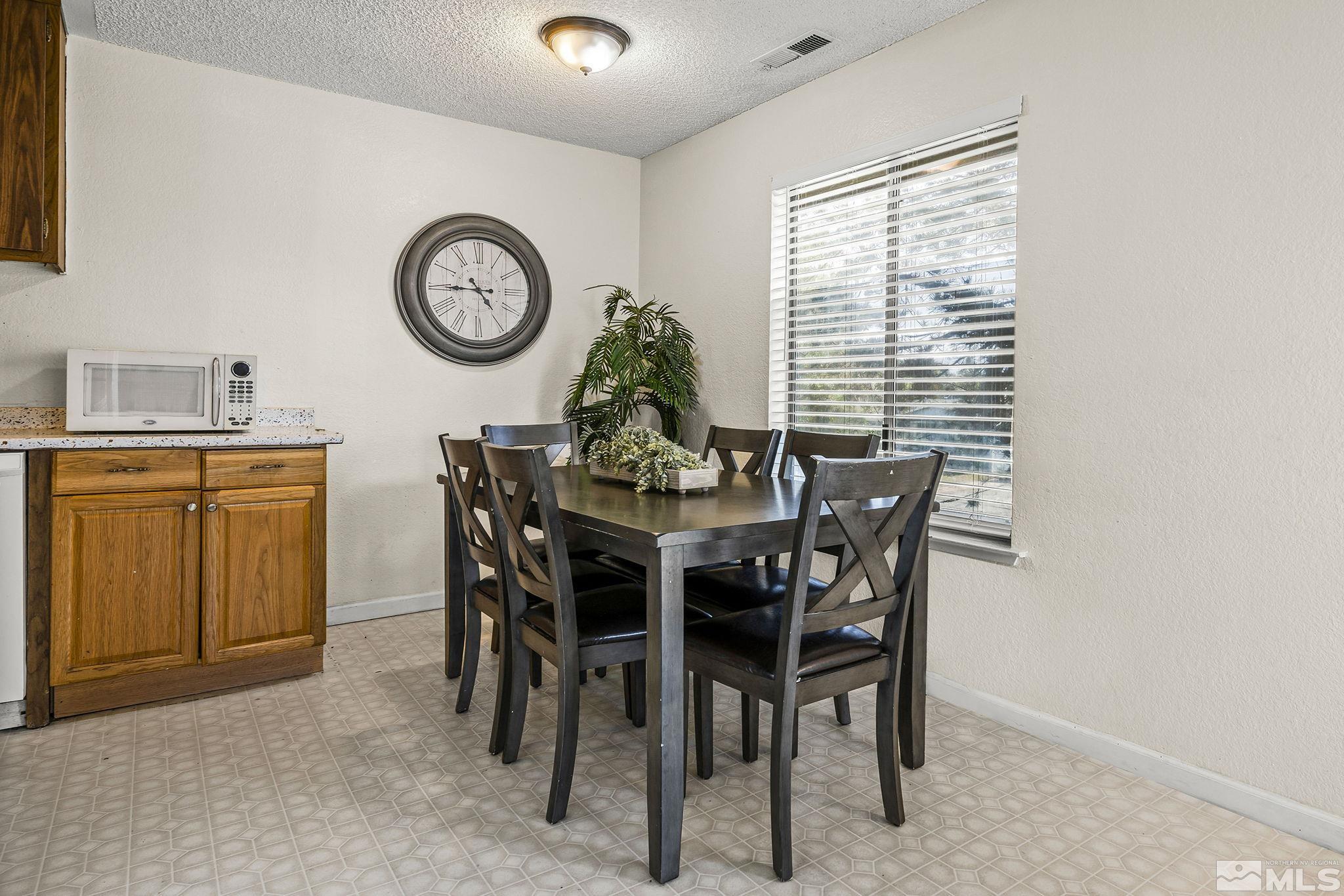 4600 Neil Road, Unit 8 Reno, NV 89502 - Photo 7 of 18 Photo 7