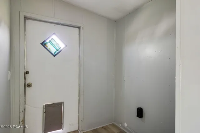 $99,900 | 804 Troy Road, New Iberia, LA 70563