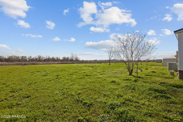 $99,900 | 804 Troy Road, New Iberia, LA 70563