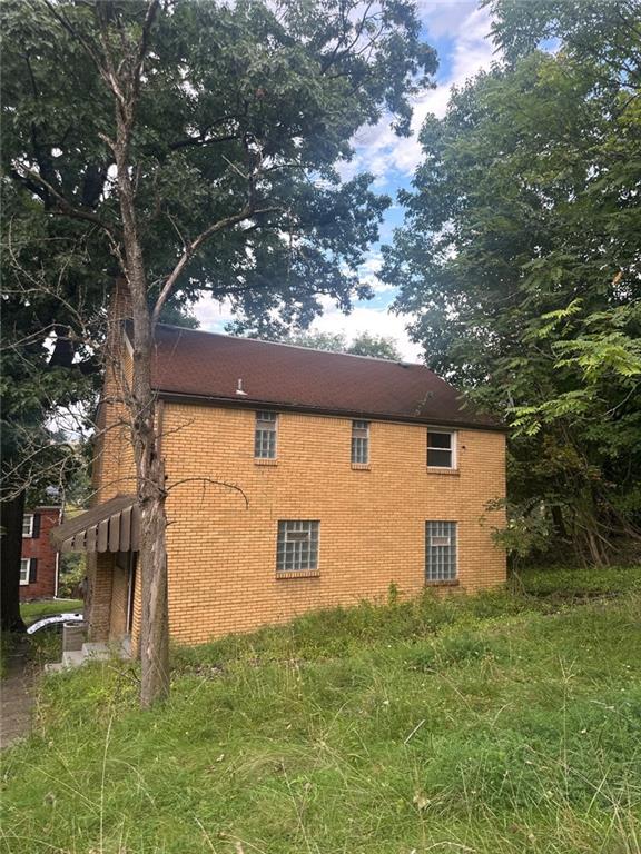 1180 Ridge Avenue Braddock, PA 15104 - Photo 2 of 3 Gallery Image 2