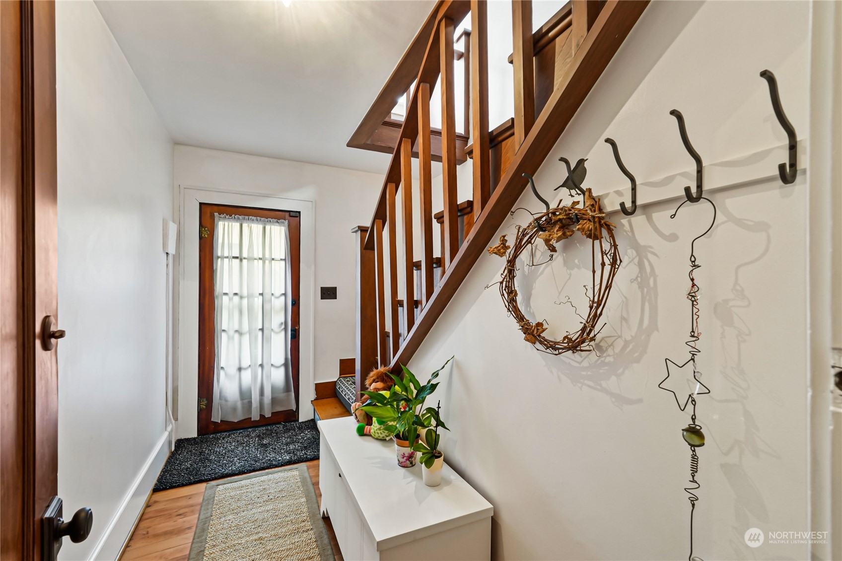 5918 Sunset Avenue Anacortes, WA 98221 - Photo 24 of 38 a view of an entryway