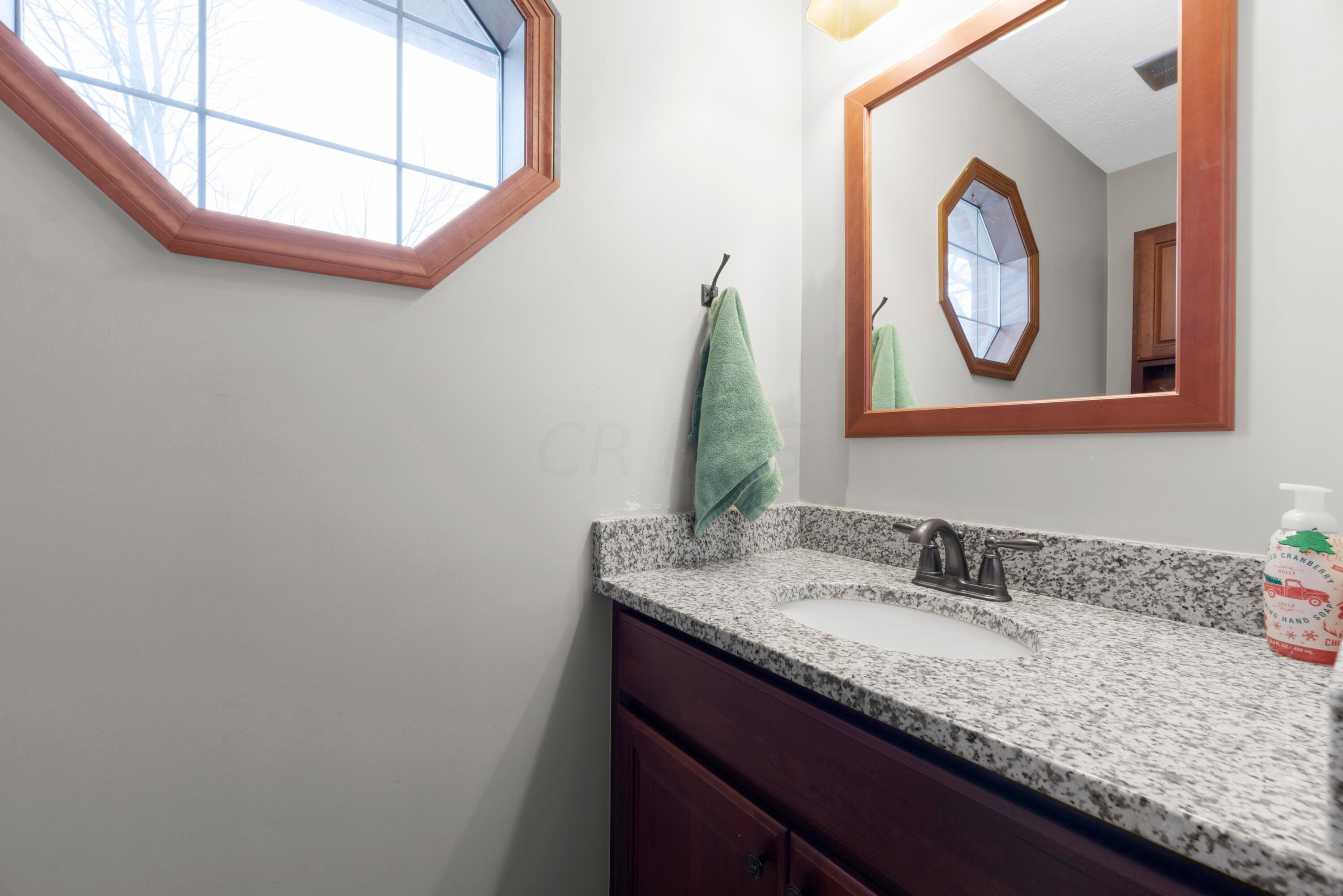 8900 Patterson Road Hilliard, OH 43026 - Photo 43 of 54 MAR_8966