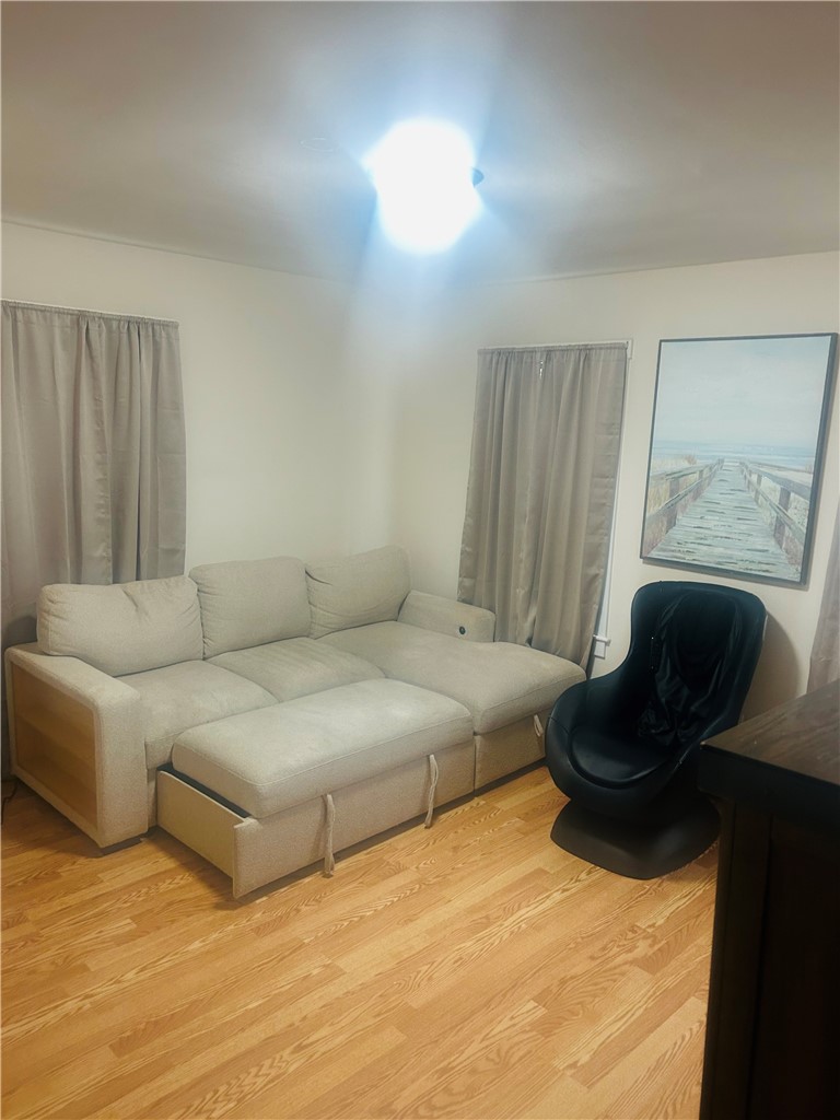 858 Lower River Road, Unit 2 Lincoln, RI 02865 - Photo 8 of 9