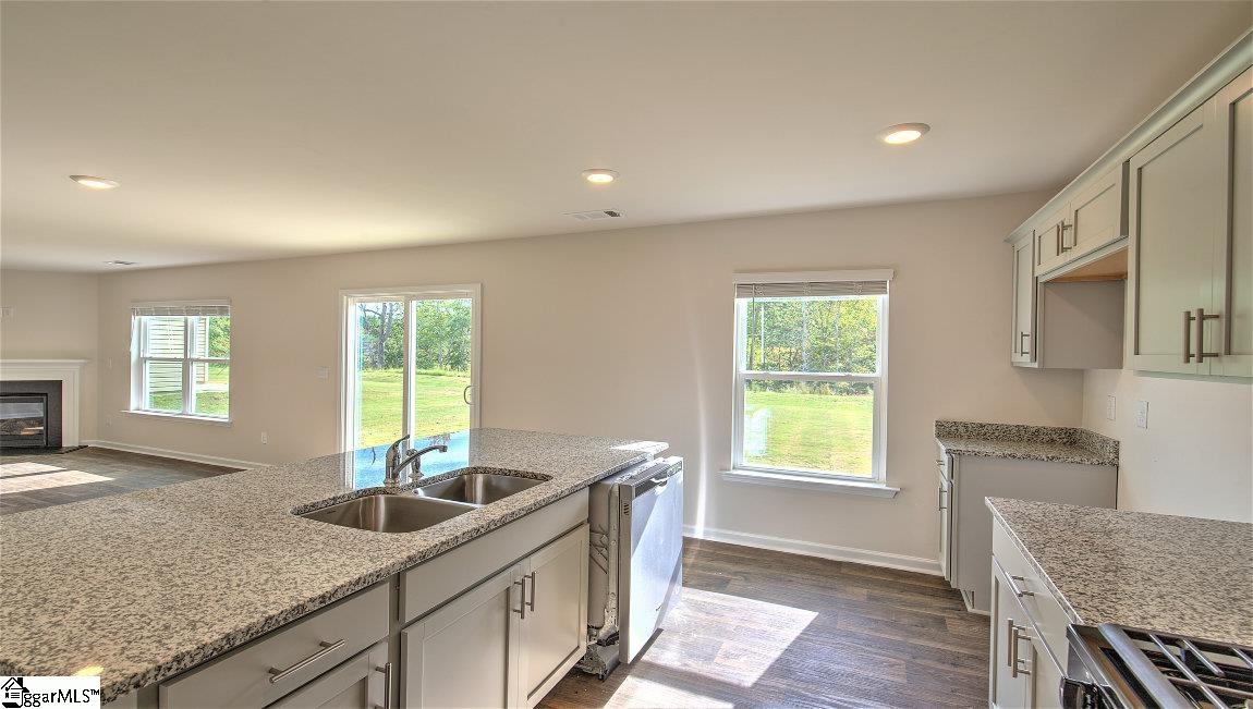 1069 Yearling Way Moore, SC 29369 - Photo 11 of 36 Gallery Image 11