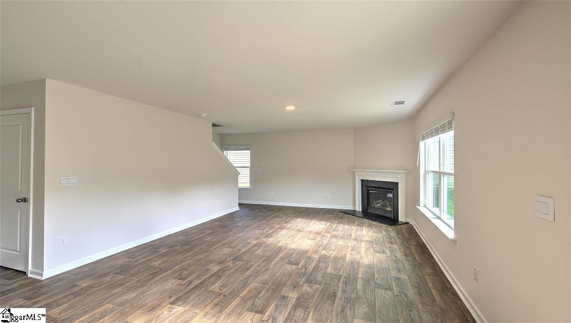 1069 Yearling Way Moore, SC 29369 - Photo 6 of 36 Gallery Image 6