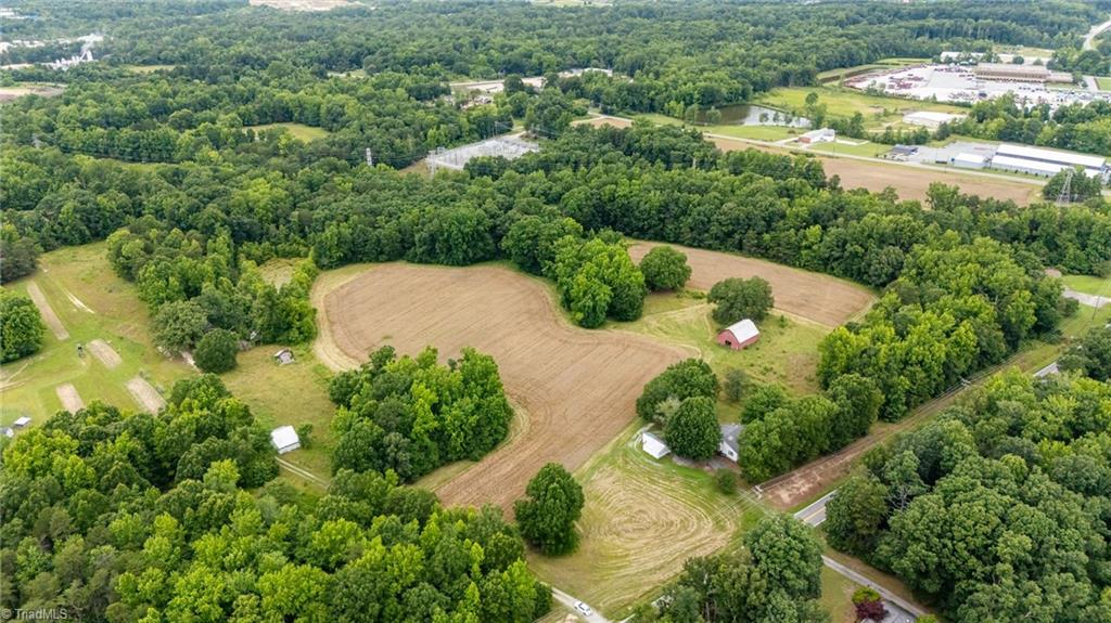 4616 South Holden Road Greensboro, NC 27406 - Photo 8 of 15