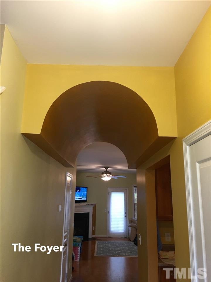 5544 Nur Lane Raleigh, NC 27606 - Photo 3 of 22 Gallery Image 3