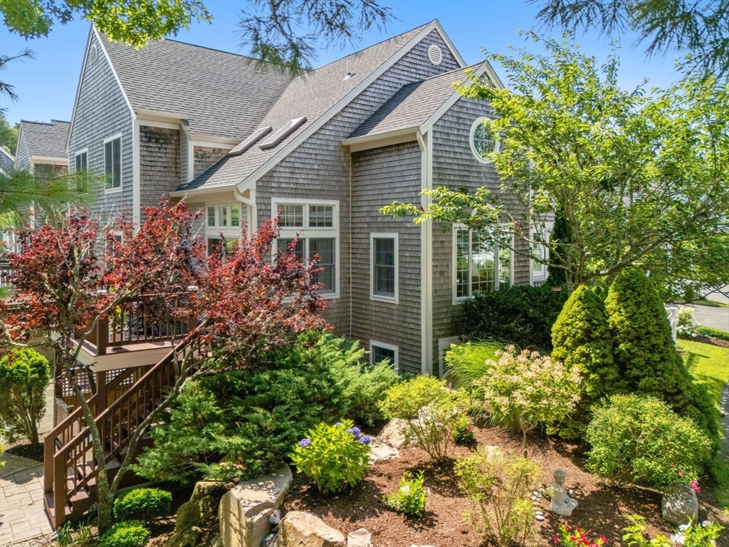 71 Blue Spruce Way, Unit 71 Mashpee, MA 02649 - Photo 2 of 34 Gallery Image 2
