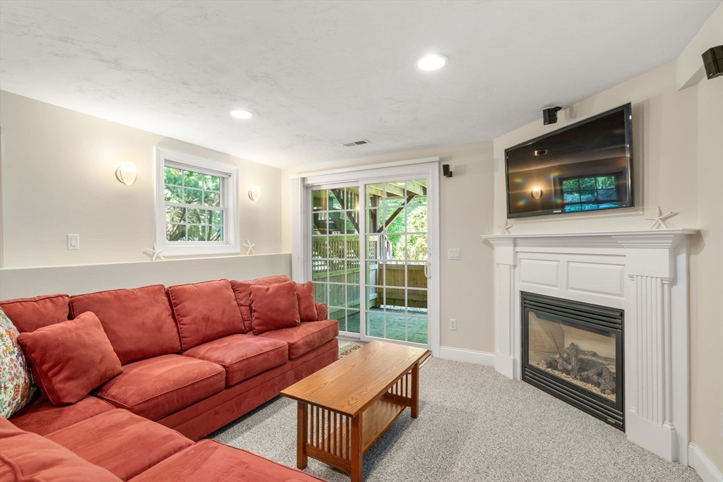 71 Blue Spruce Way, Unit 71 Mashpee, MA 02649 - Photo 22 of 34 Gallery Image 22