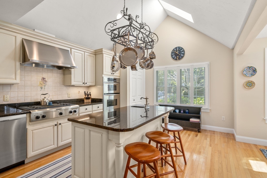 71 Blue Spruce Way, Unit 71 Mashpee, MA 02649 - Photo 9 of 34 Gallery Image 9