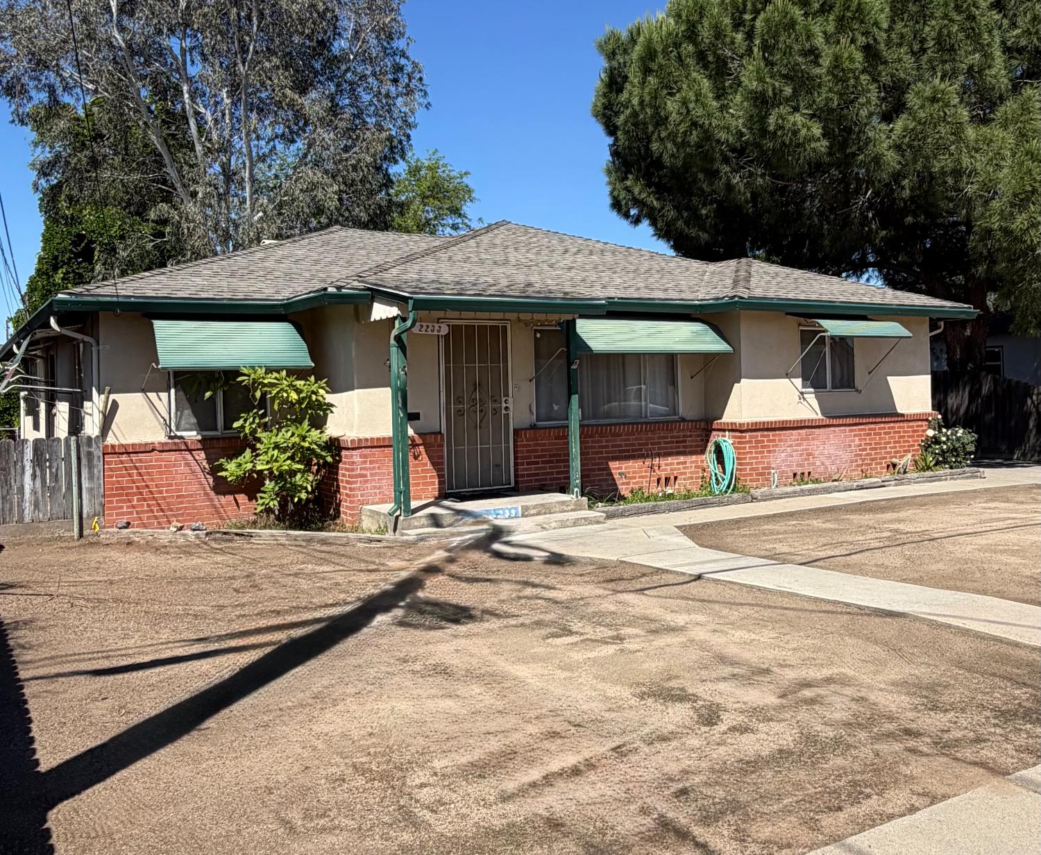 2233 6th Street Ceres, CA 95307 - Photo 1 of 19