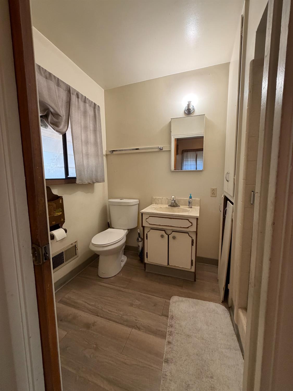 2233 6th Street Ceres, CA 95307 - Photo 14 of 19