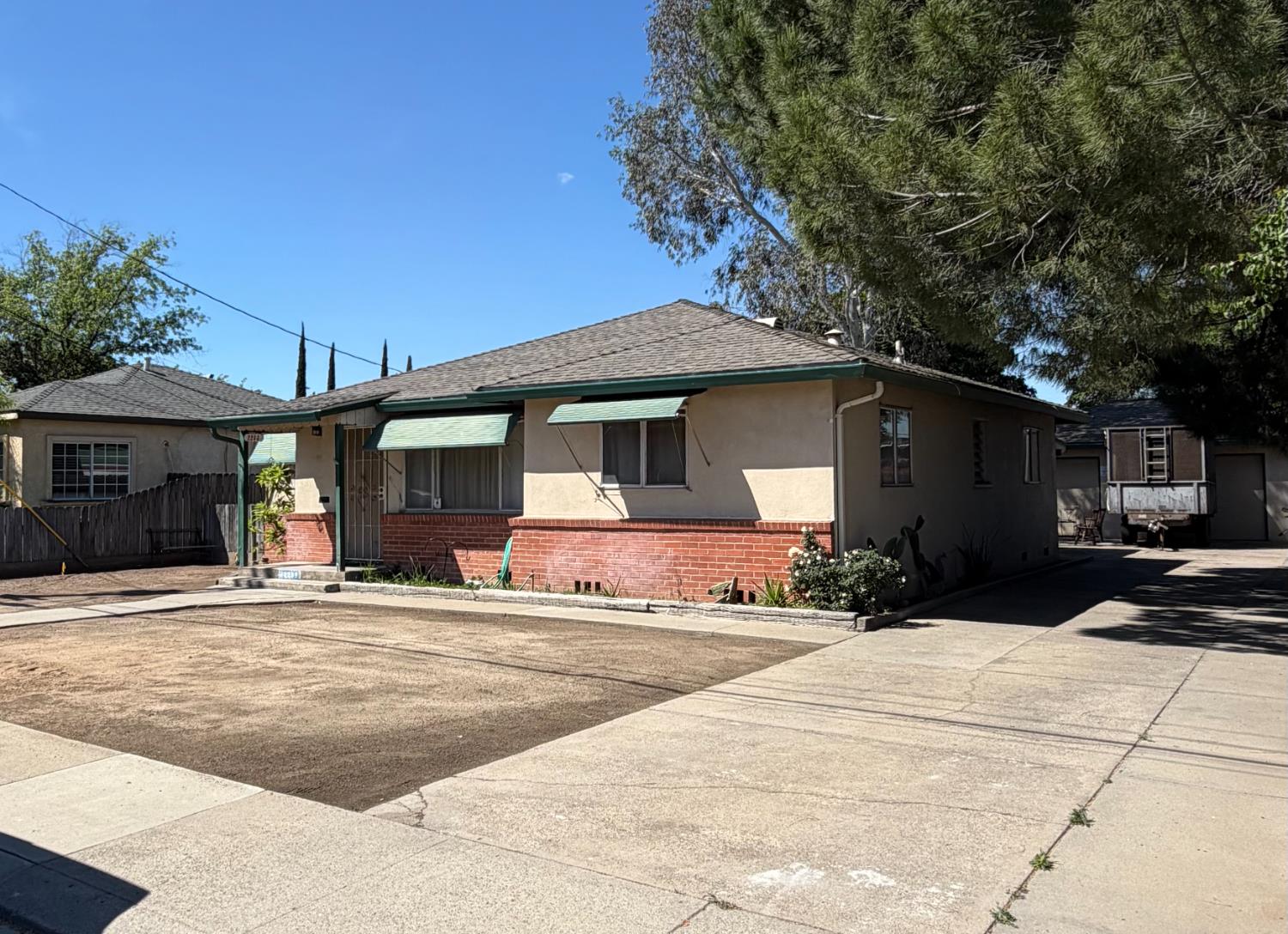 2233 6th Street Ceres, CA 95307 - Photo 2 of 19