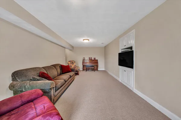 $579,000 | 6210 Crumpacker Drive, Roanoke, VA 24012