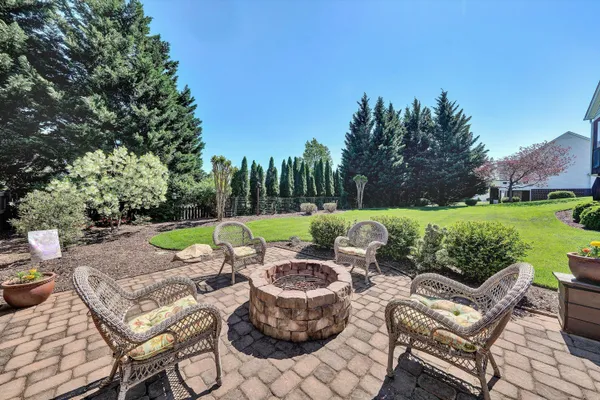 $579,000 | 6210 Crumpacker Drive, Roanoke, VA 24012