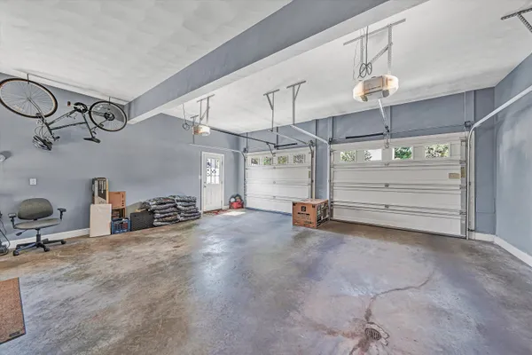 $579,000 | 6210 Crumpacker Drive, Roanoke, VA 24012