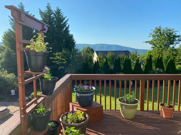 $579,000 | 6210 Crumpacker Drive, Roanoke, VA 24012