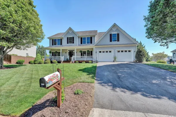$579,000 | 6210 Crumpacker Drive, Roanoke, VA 24012