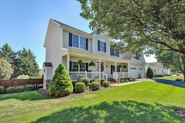 $579,000 | 6210 Crumpacker Drive, Roanoke, VA 24012