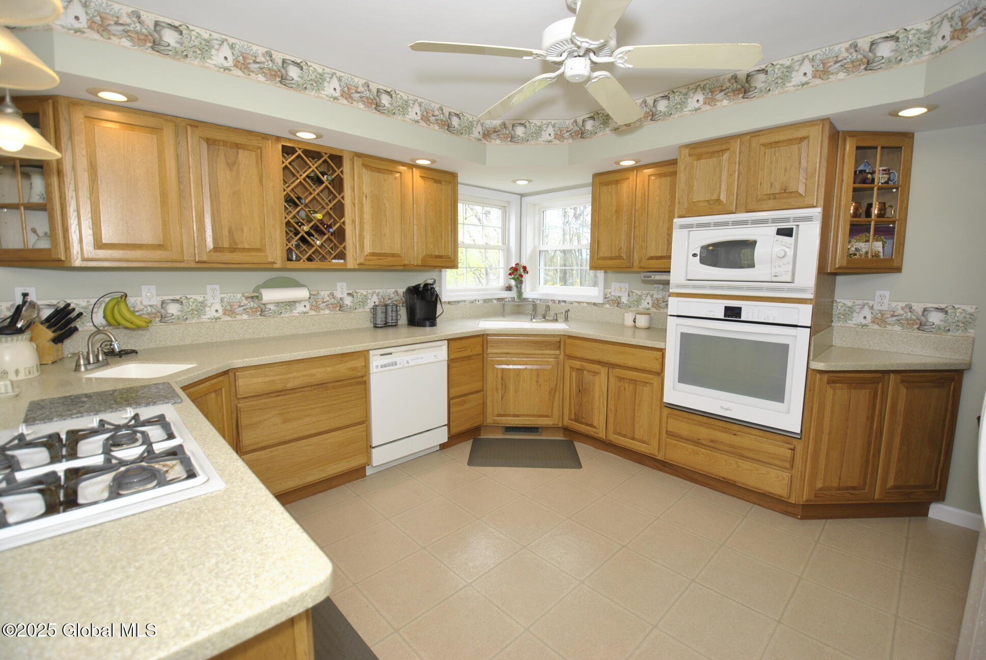 289 Watervliet Shaker Road Colonie, NY 12189 - Photo 7 of 38 _DSC0736