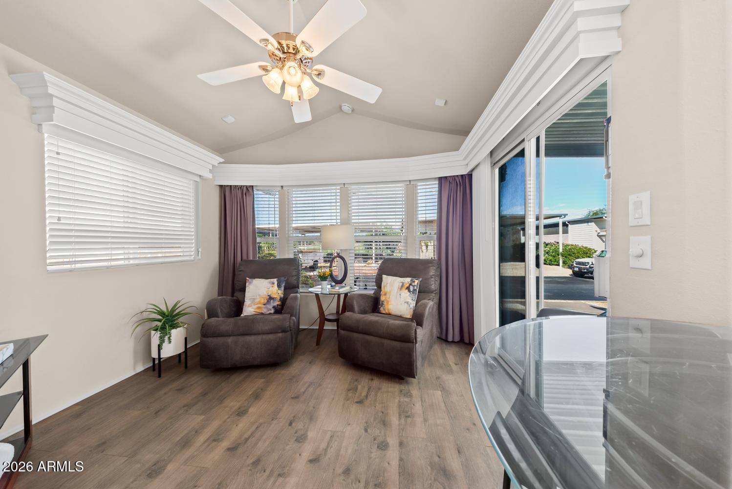 17200 West Bell Road, Unit 1475 Surprise, AZ 85374 - Photo 14 of 41 013-013-Pat Brady Surprise-1498x1000