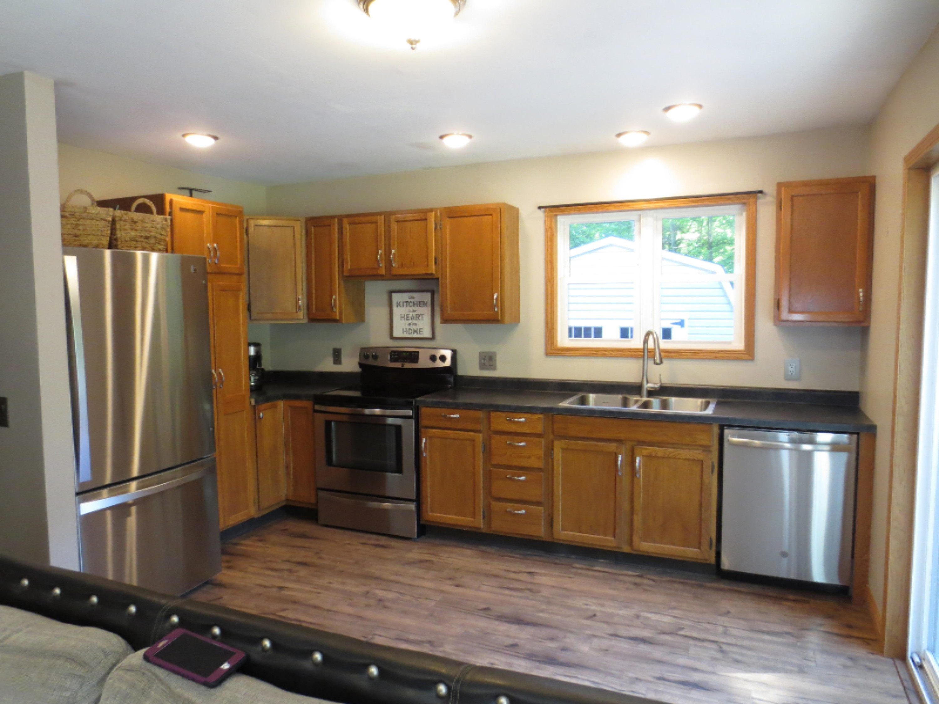 10719 North 17 Road Buckley, MI 49620 - Photo 8 of 22 IMG_1075