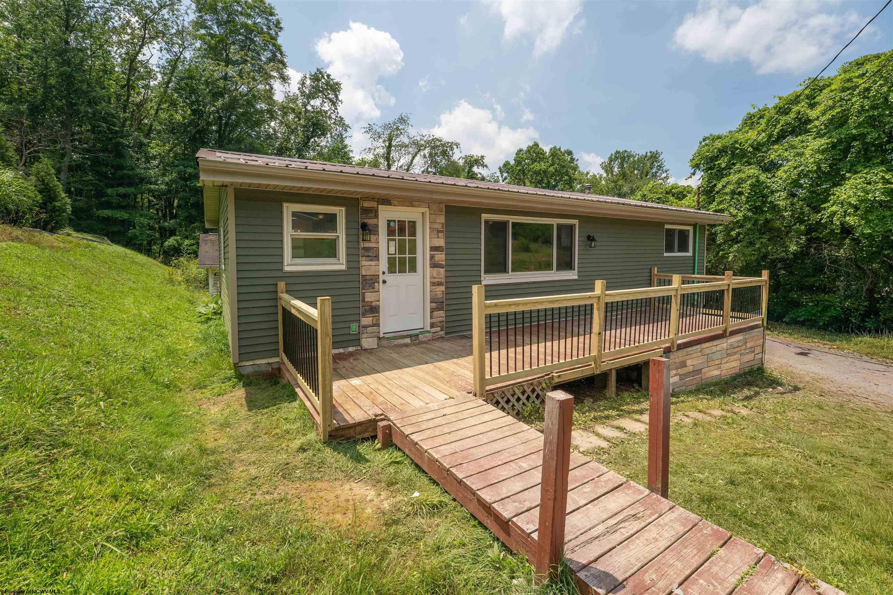 2334 School House Road Fairmont, WV 26554 - Photo 1 of 22 Gallery Image 1