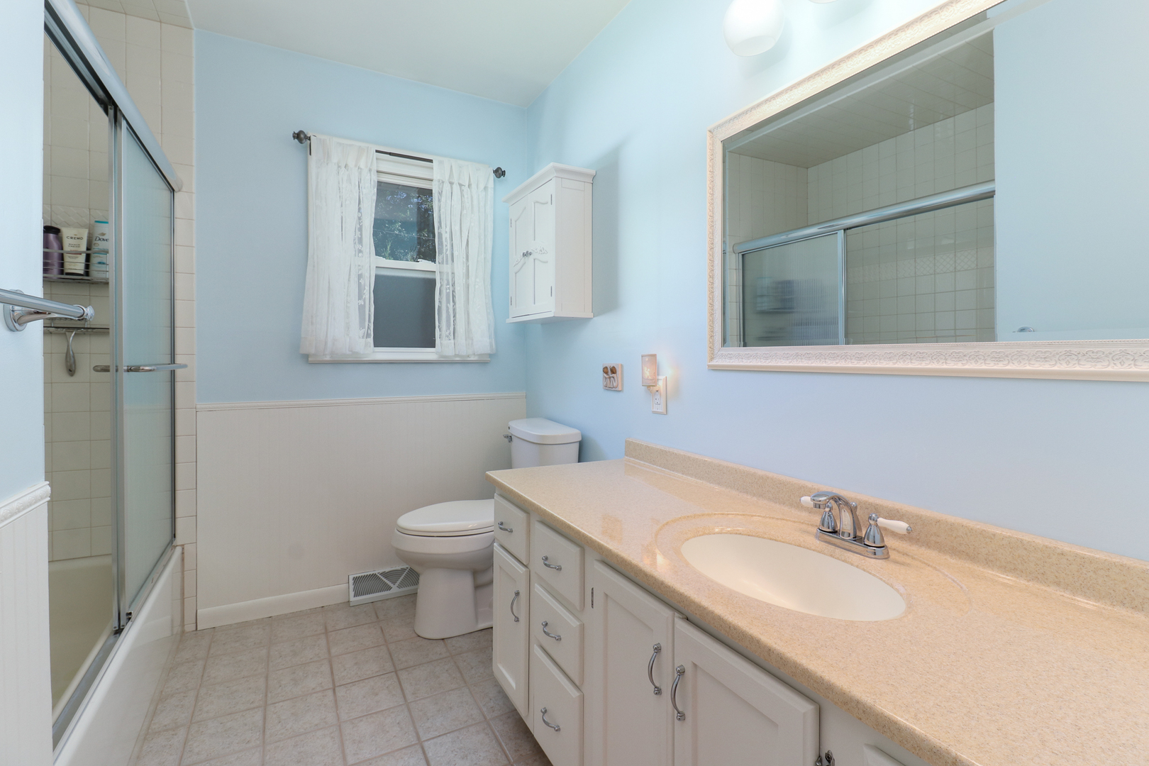 906 Hanlin Court Normal, IL 61761 - Photo 17 of 44 Gallery Image 17