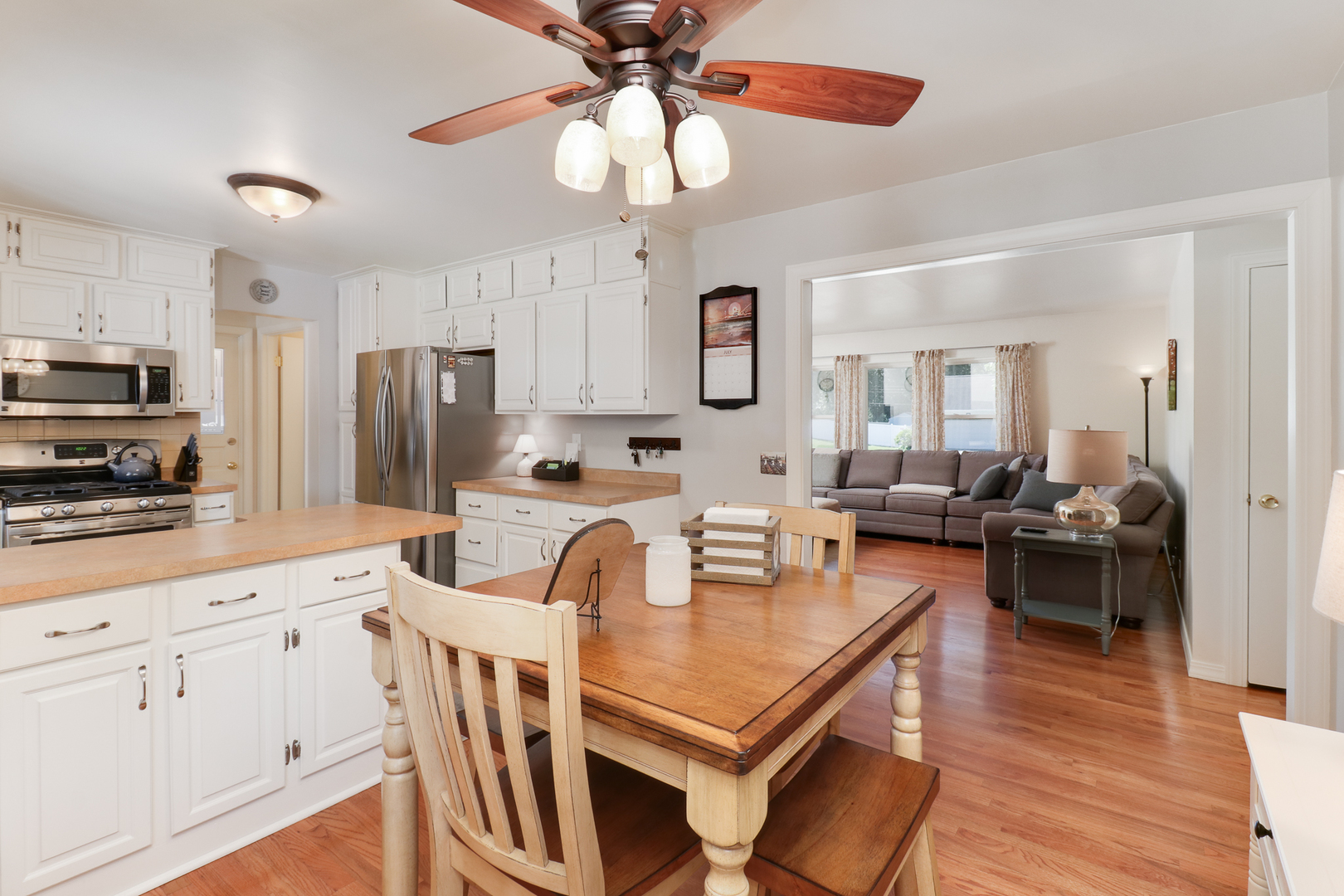 906 Hanlin Court Normal, IL 61761 - Photo 6 of 44 Gallery Image 6
