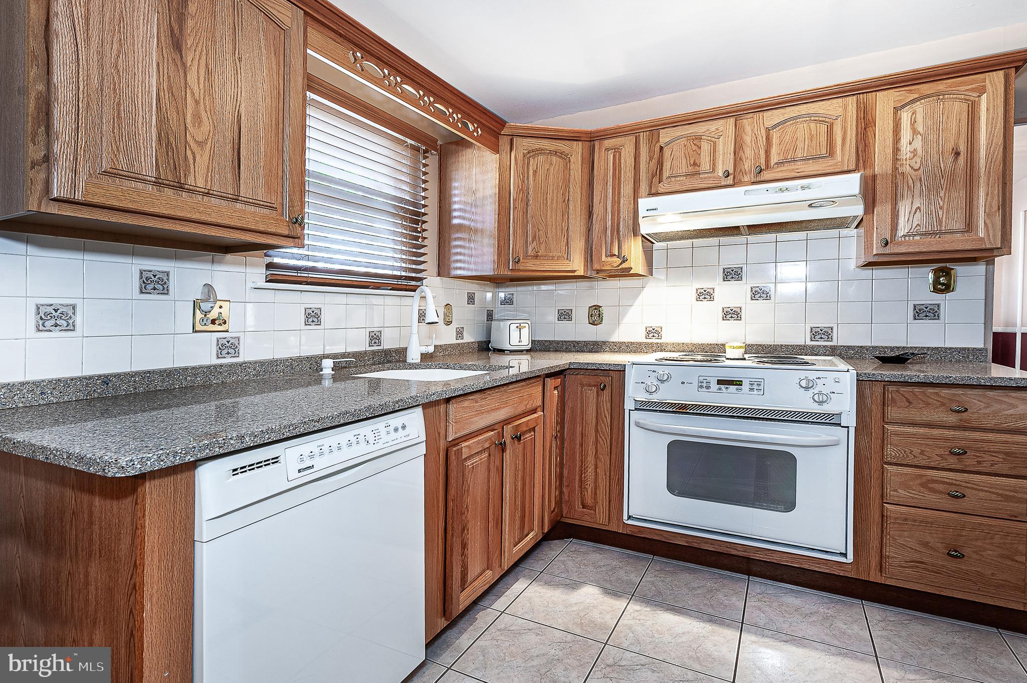 1014 Salem Road Cherry Hill, NJ 08034 - Photo 14 of 37 Gallery Image 14