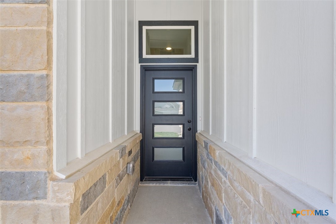 3824 Keller Road Temple, TX 76504 - Photo 3 of 28 a view of an entryway door
