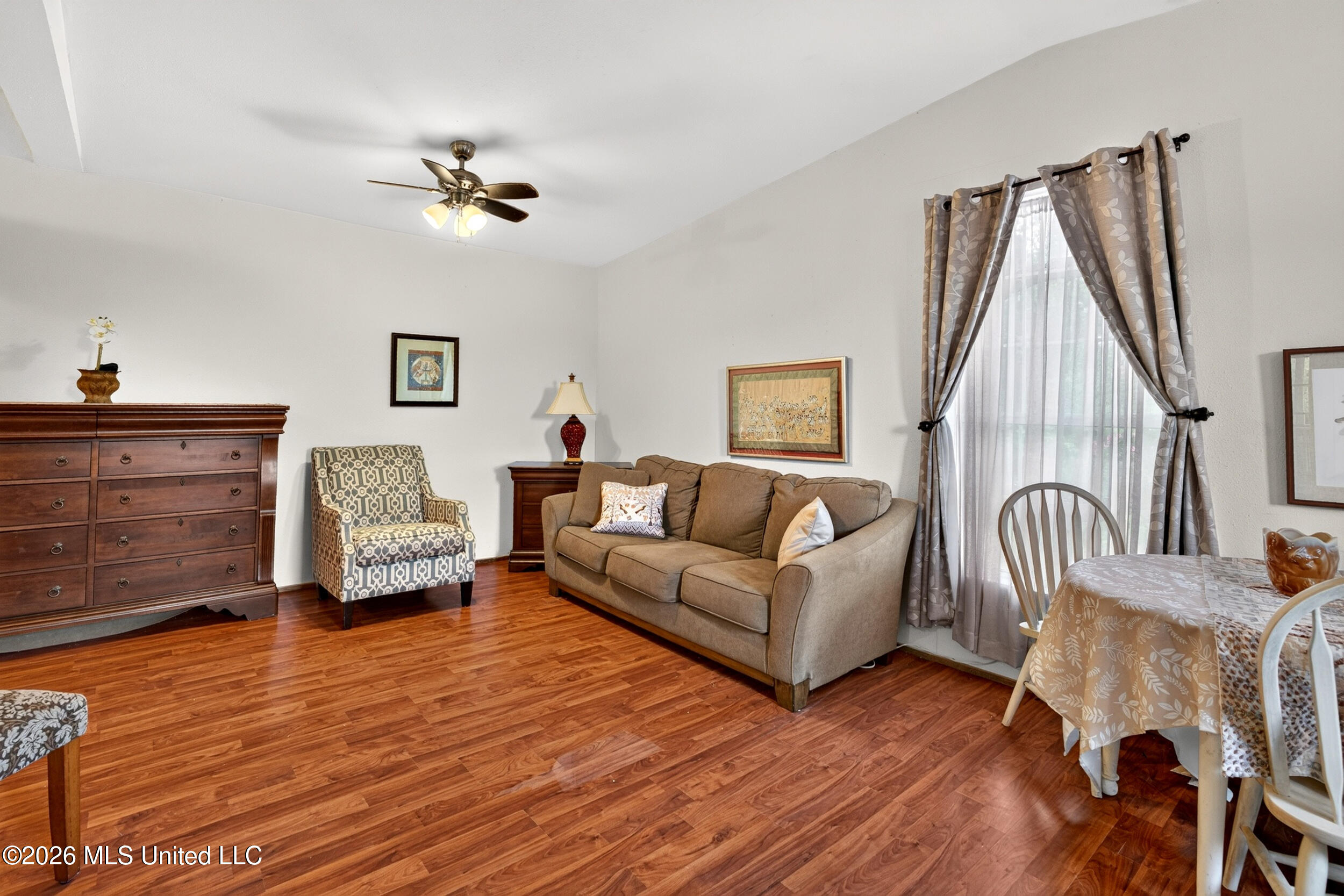 574 Slade Woodward Road Poplarville, MS 39470 - Photo 61 of 106 62_upstairs_apartment_livingroom