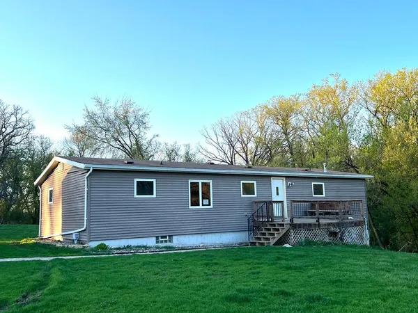 $335,000 | 26892 670th Street, Kasson, MN 55944