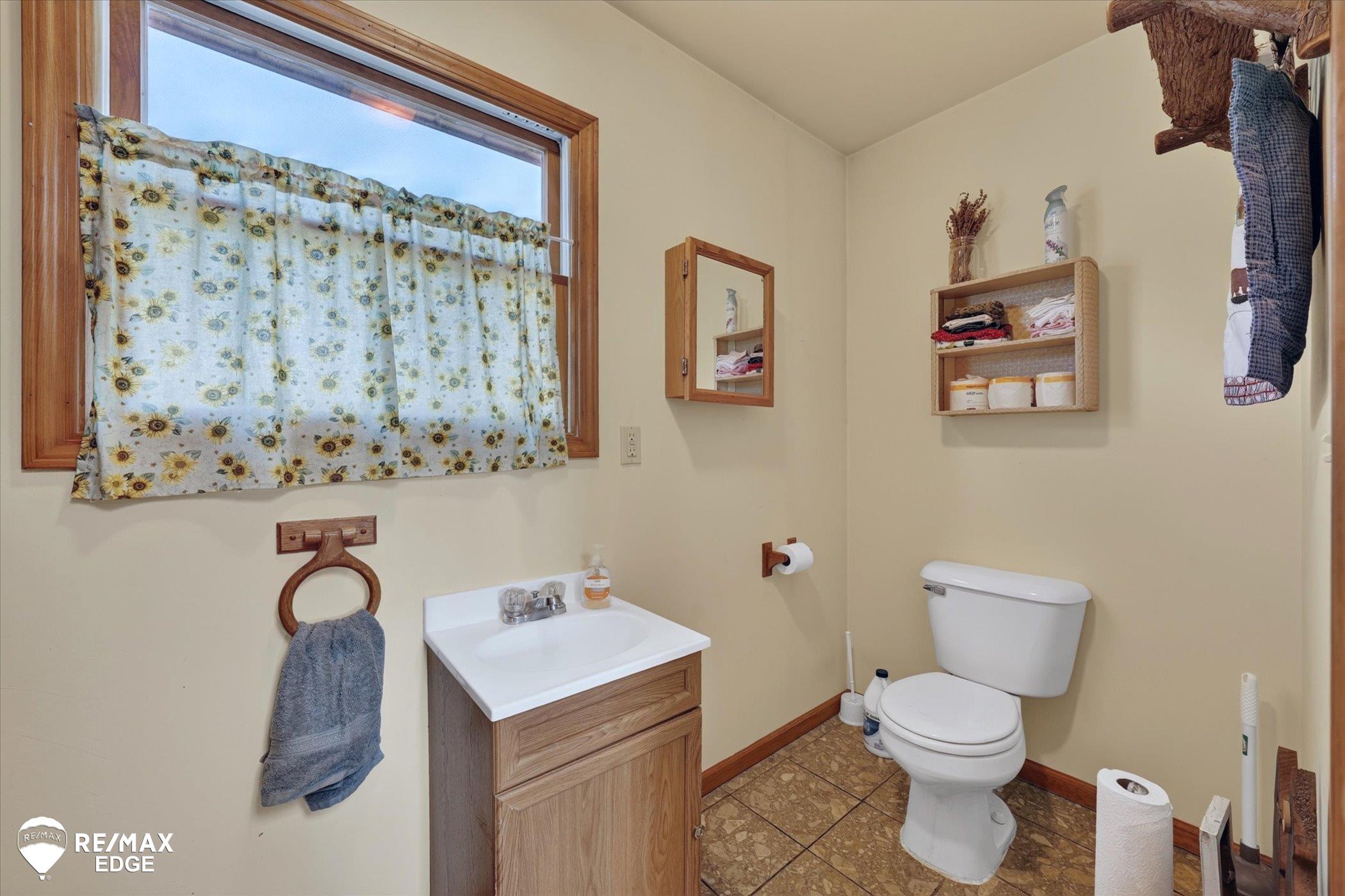 1349 Higley Road Lapeer, MI 48446 - Photo 16 of 72 Gallery Image 16