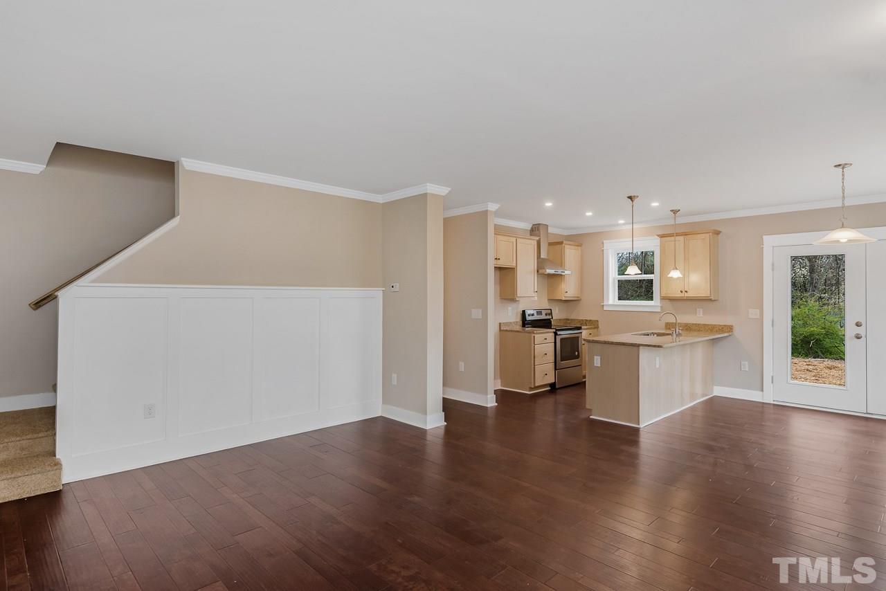 5417 Dorcas Street Raleigh, NC 27606 - Photo 6 of 25 Gallery Image 6